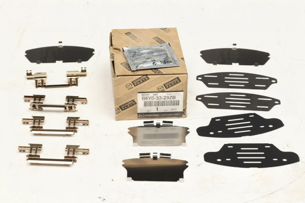 JUEGO LAMINAS SEGURIDAD PASTILLAS FRENOS DELANTEROS ORIGINAL MAZDA 3 MAZDA CX-3